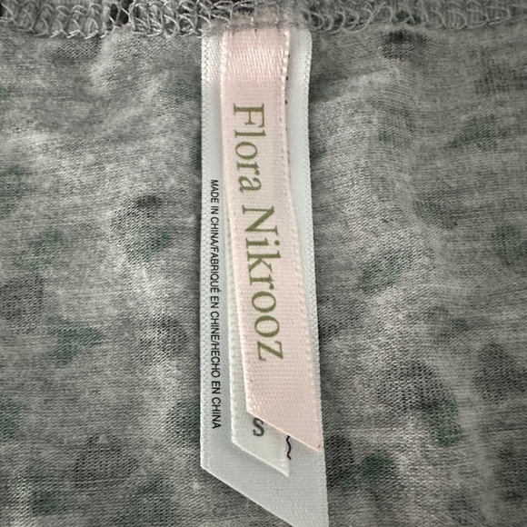 Flora Nikrooz grey spotted pajama shorts set size small - Picture 3 of 5